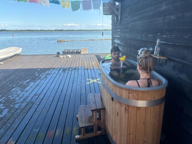 Houseboat Uitzicht Over Veluwemeer, Natuurlokatie, Prachtige Vergezichten Biddinghuizen Exterior foto